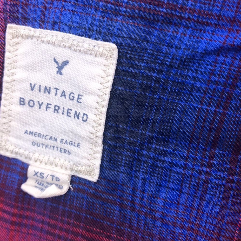 Women’s America Eagle Vintage Boyfriend Red/Blue Plaid Button Down Shirt - Picture 3 of 3